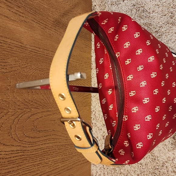 Dooney and Bourke small shoulder hobo bag - Picture 9 of 15